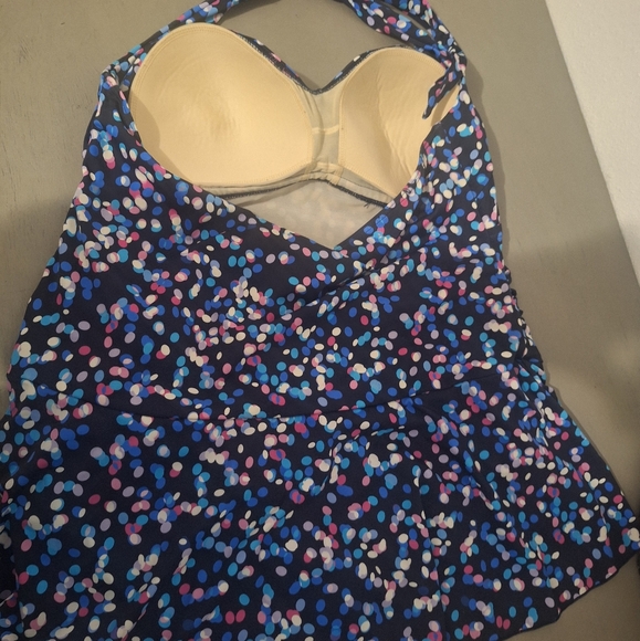 Womens plus size swim dress, size 20 - Picture 2 of 4